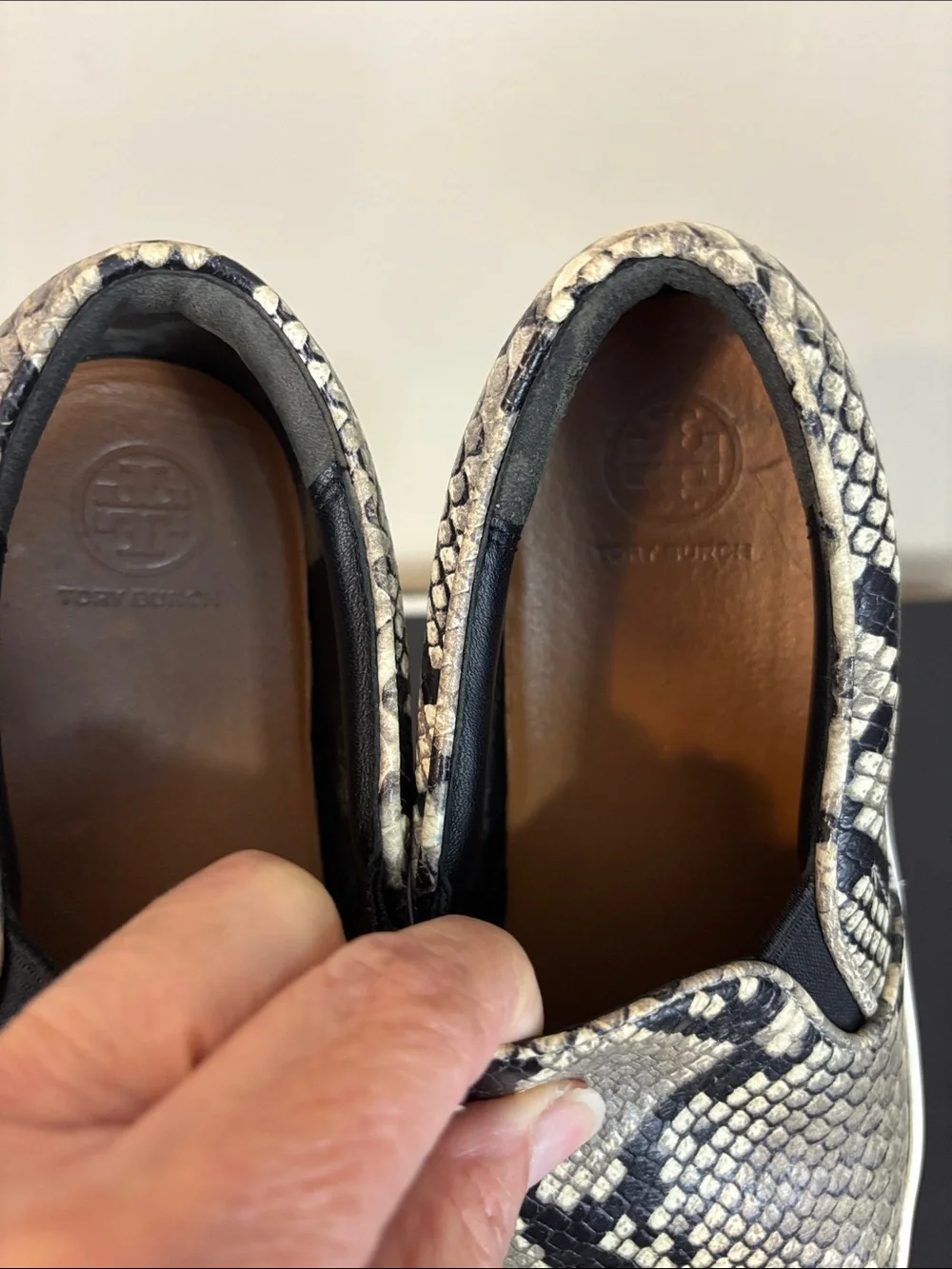 Tory Burch Snakeskin Embossed Slip on Shoes Sneakers Size 6.5